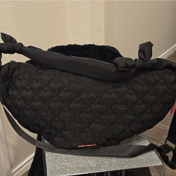 Betsey Johnson Heart Nylon Quilted Bag - Picture 6 of 8